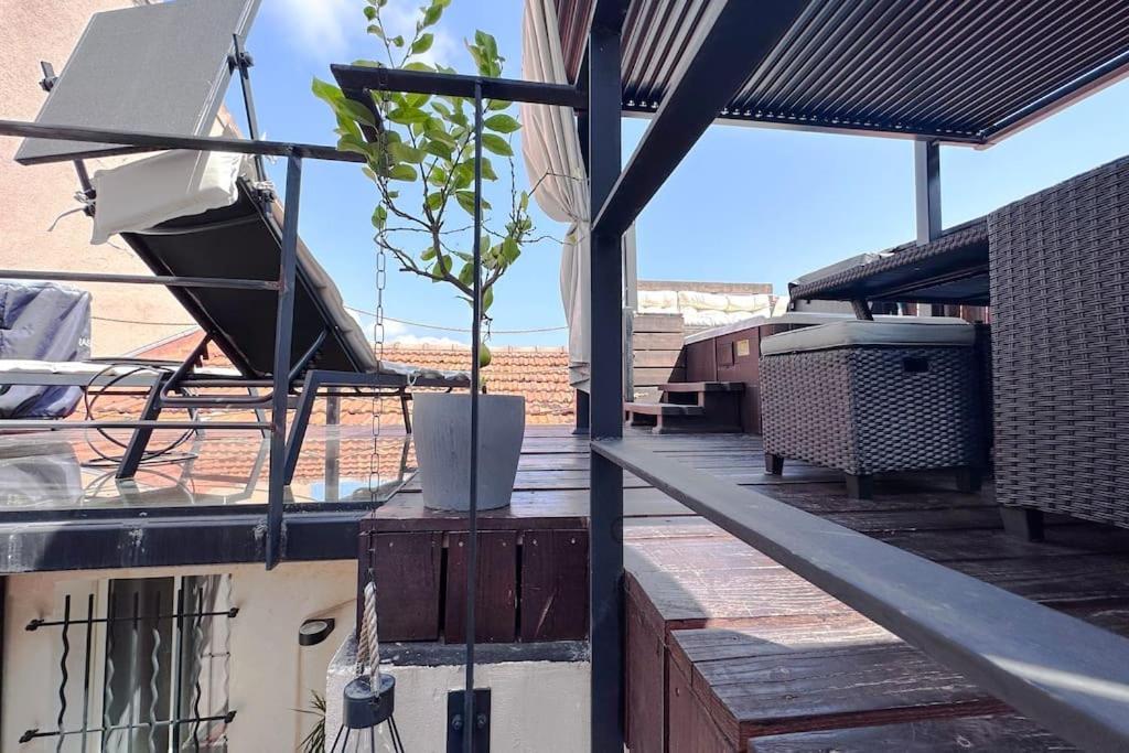 Rooftop, & Breathtaking View Of And Sea Appartement